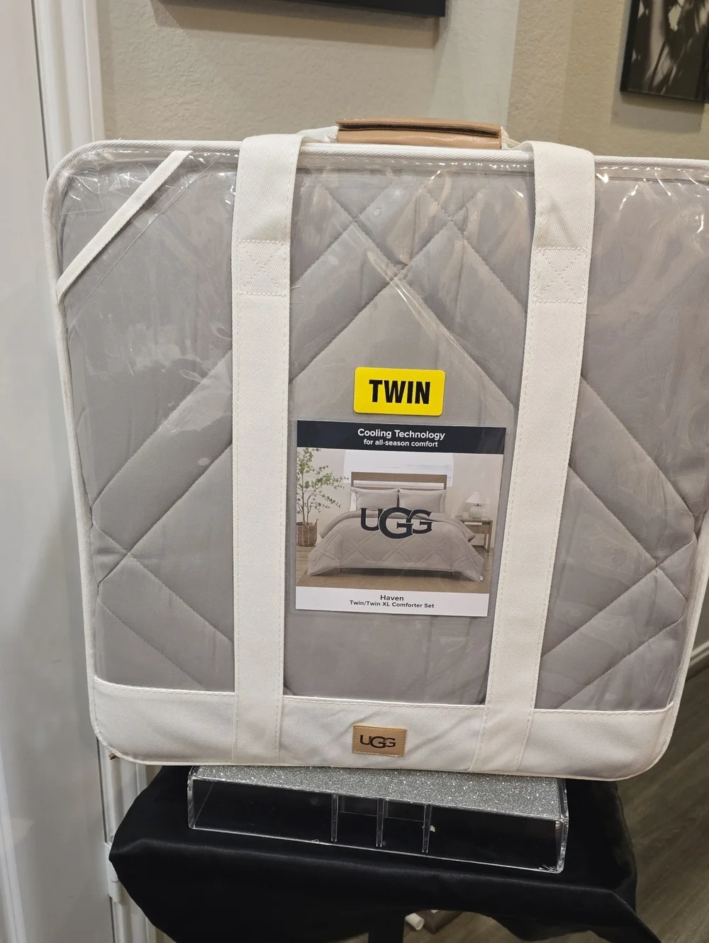 UGG Australia Haven Quilted Diamond Twin/Twin XL Comforter Set- Seal